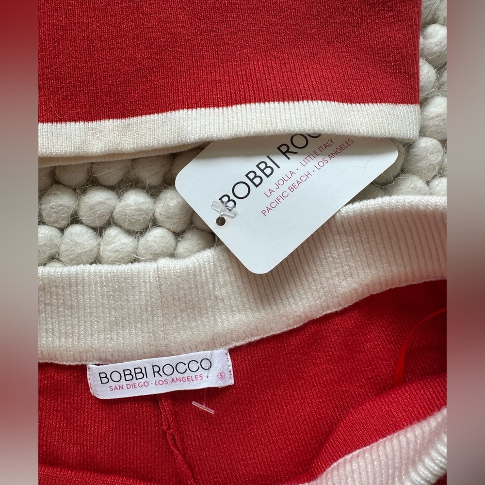 BOBBI ROCCO SHORTS AND TANK SET - Picture 2 of 4